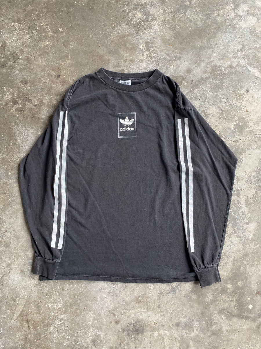 Vintage Adidas Long Sleeve T-Shirt - M