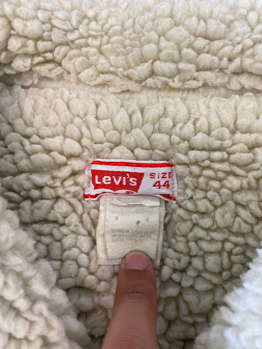 Vintage Levi’s Sherpa Lined Jean Jacket Size Small 44