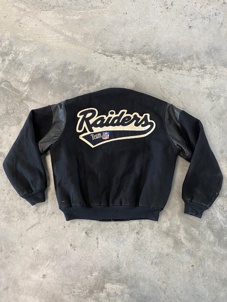 Vintage 90s Oakland Raiders Chalk Line Team NFL Varsity Jacket Size Large